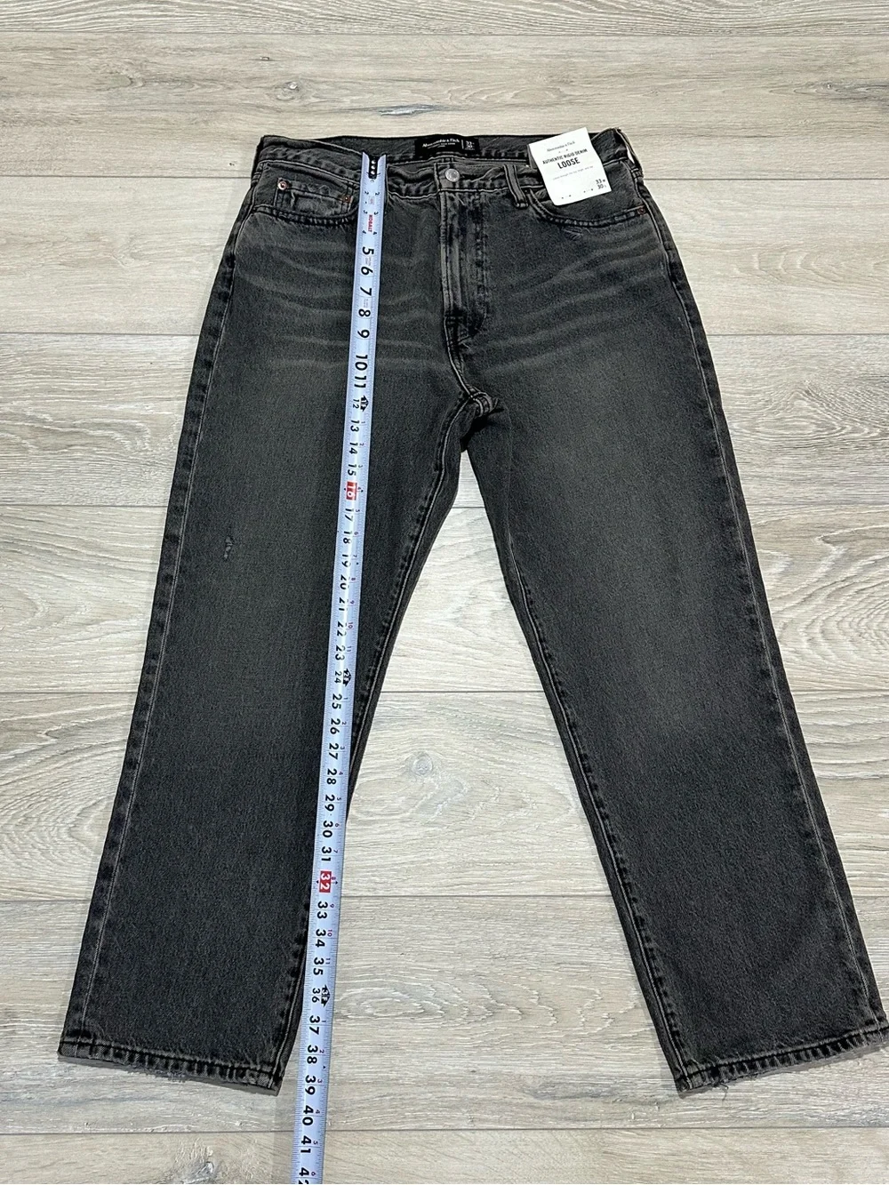 NWT Abercrombie & Fitch Loose Authentic Rigid Denim Washed Black Jeans 33x30